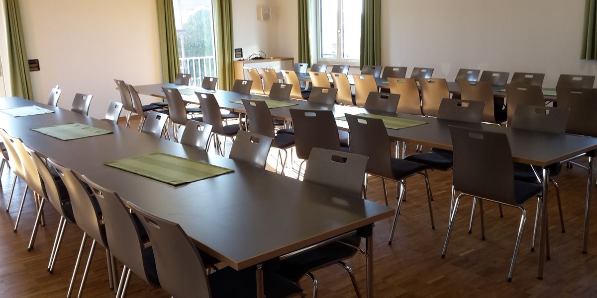 Saal im Gemeindehaus